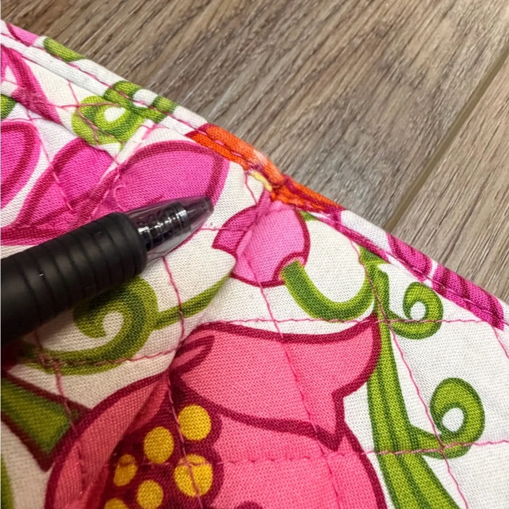 Vera Bradley Lilli Bell Euro Wallet Trifold Clutch Retired Pink Floral Quilted - Picture 10 of 10